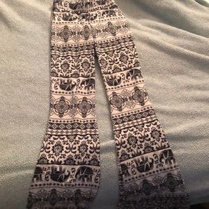 Bell bottom leggings
